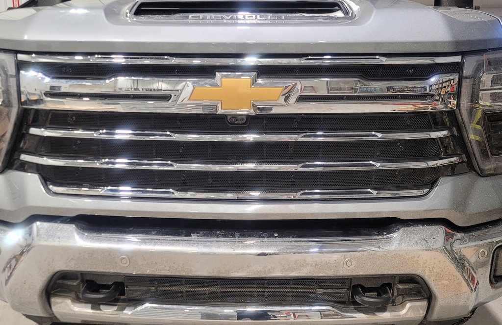 2024 Chevrolet Silverado 2500/3500 LTZ with Camera Upper and Bumper Screen Combo